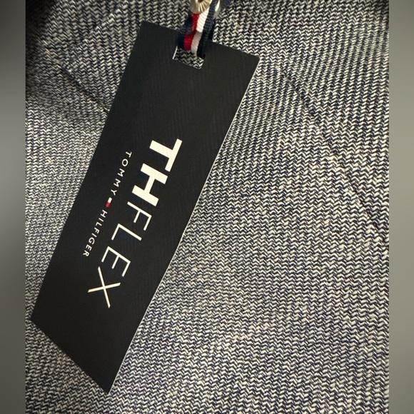 Tommy Hilfiger Gray Sport Coat with Notch Lapel - Picture 10 of 10